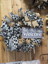 Grandkids Welcome Wreath 24 inches